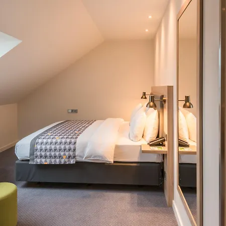 Hotel - Munich Airport, An Ihg 4*