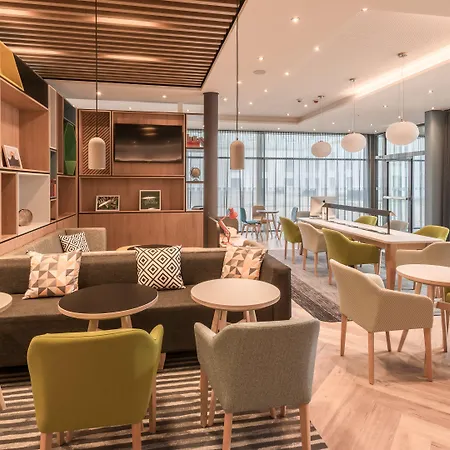 - Munich Airport, An Ihg Hallbergmoos