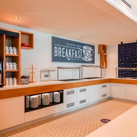 - Munich Airport, An Ihg Hotel