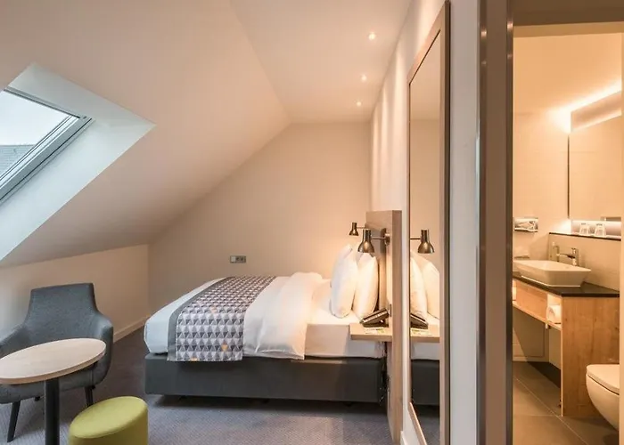 Hotel - Munich Airport, An Ihg 4*