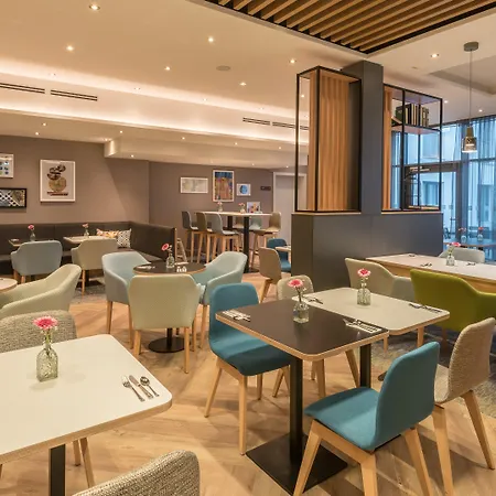 - Munich Airport, An Ihg Hotel Hallbergmoos
