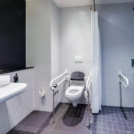 - Munich Airport, An Ihg Ξενοδοχείο 4*